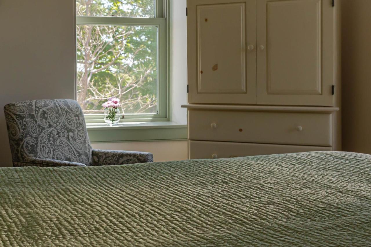 Maple Hill Farm Bed & Breakfast 3*